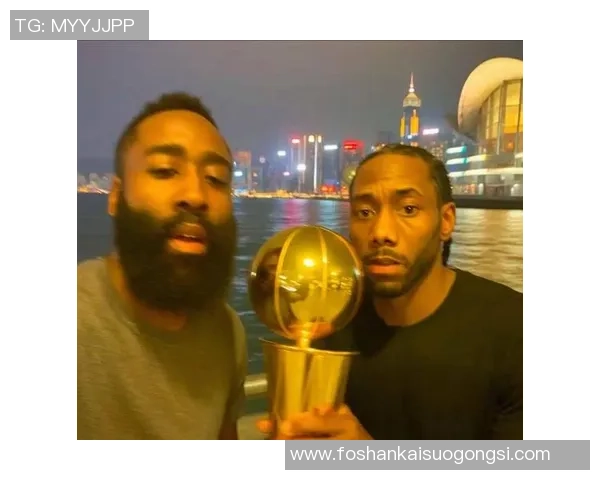 快船被轰32-4溃不成军!铁林主张买卖所有人:包含哈登和小卡 快船被轰32-4溃不成军!铁林主张买卖所有人:包含哈登和小卡